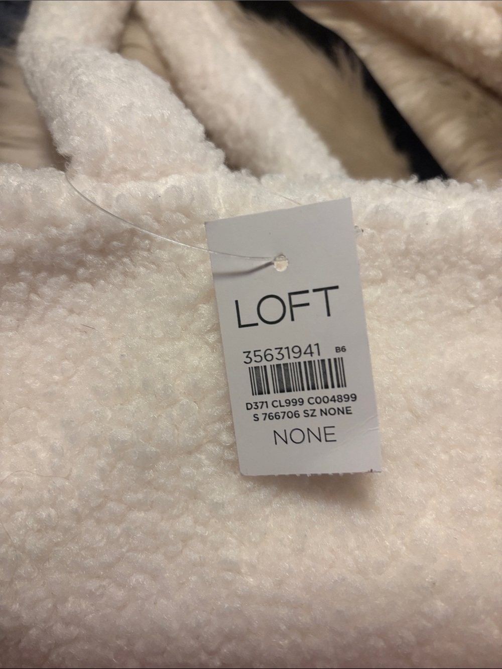 LOFT Off-White Sherpa Tote Bag - Picture 6 of 6